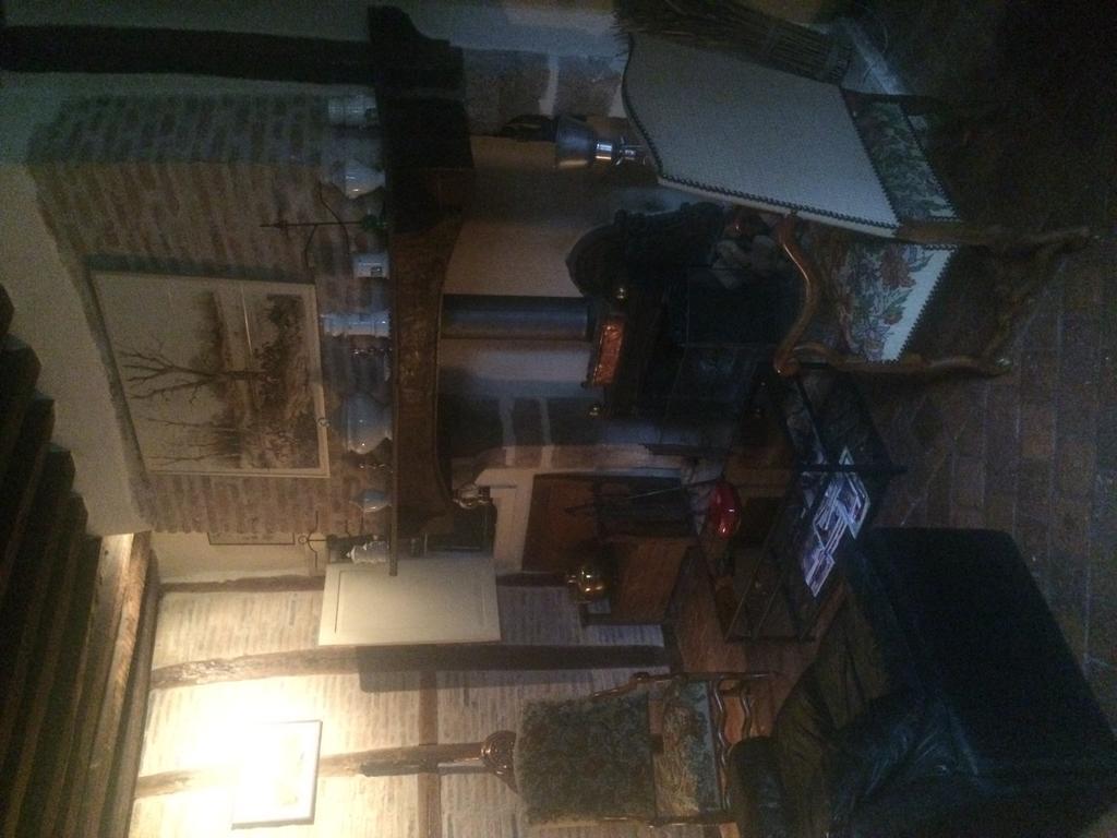 Chateau De Villars Villeneuve-sur-Allier Ruang foto