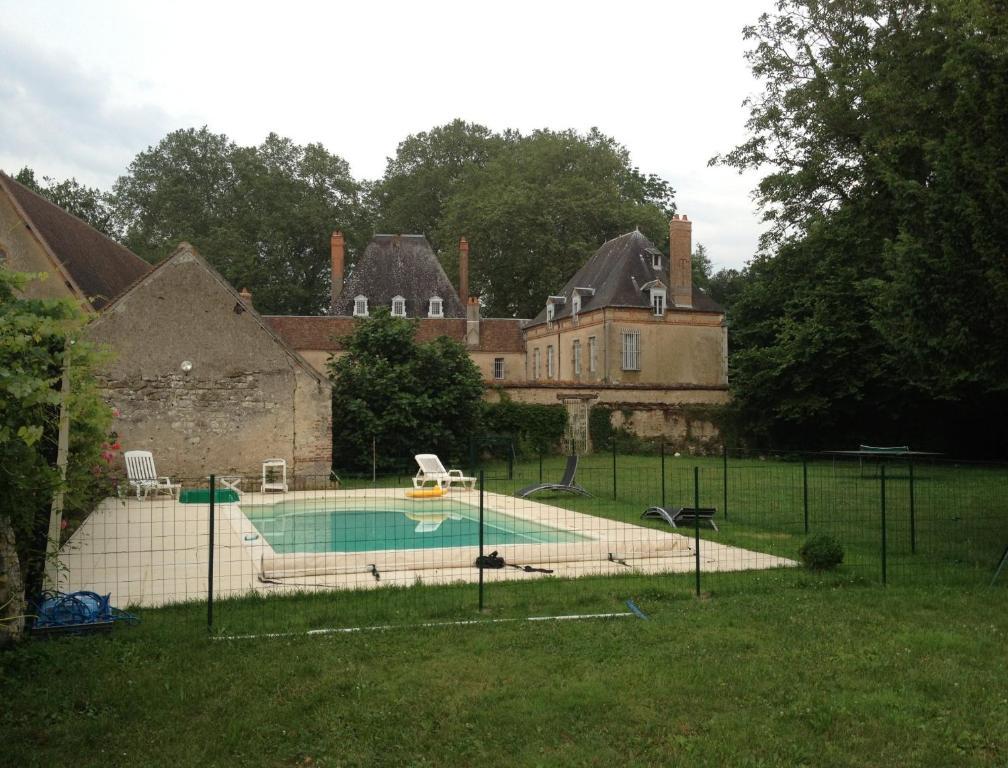 Chateau De Villars Villeneuve-sur-Allier Bagian luar foto