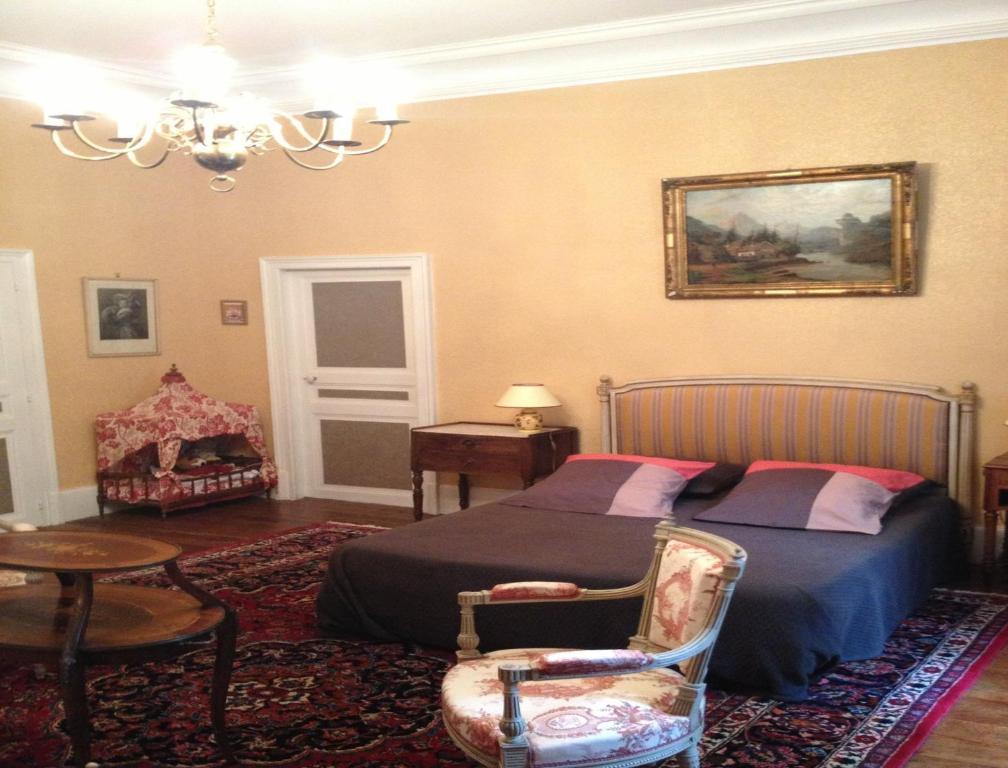 Chateau De Villars Villeneuve-sur-Allier Ruang foto