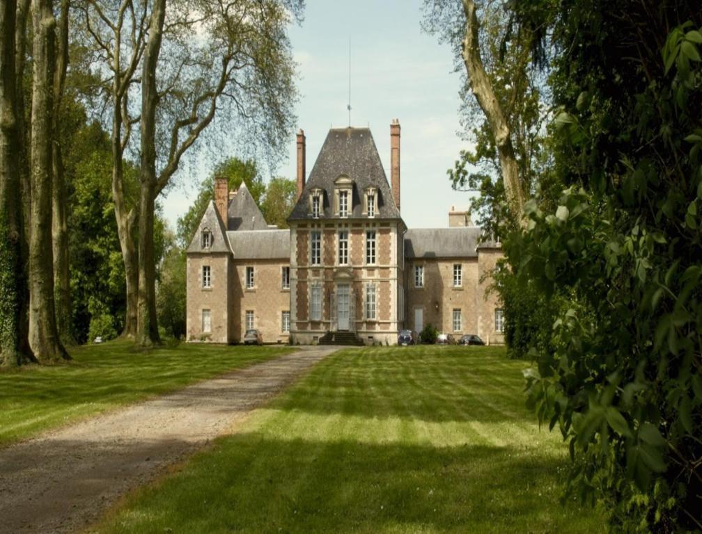 Chateau De Villars Villeneuve-sur-Allier Bagian luar foto